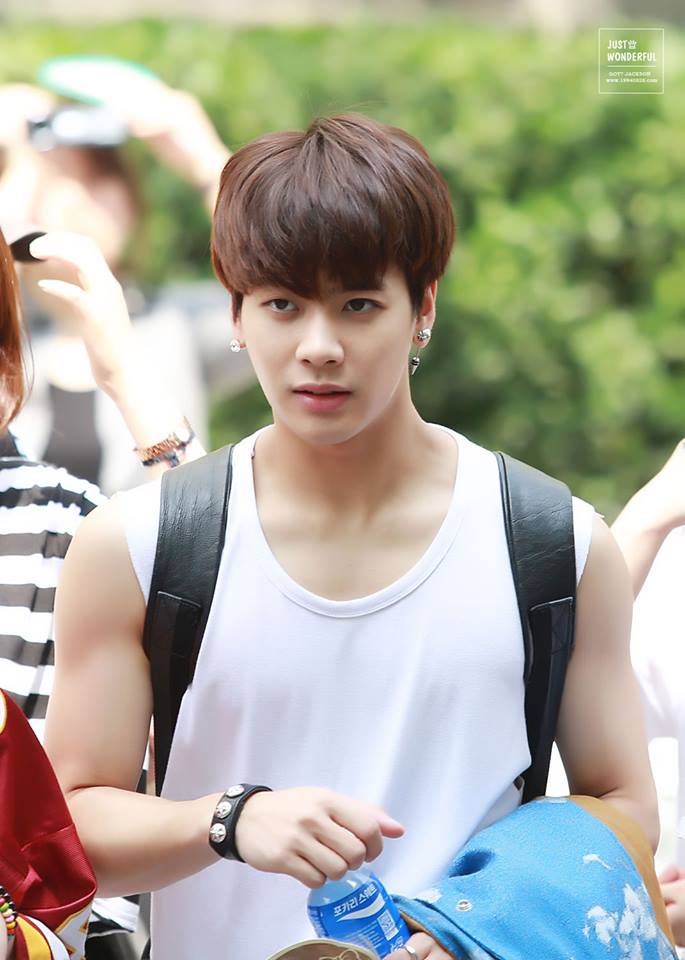 ๋Jackson Wang