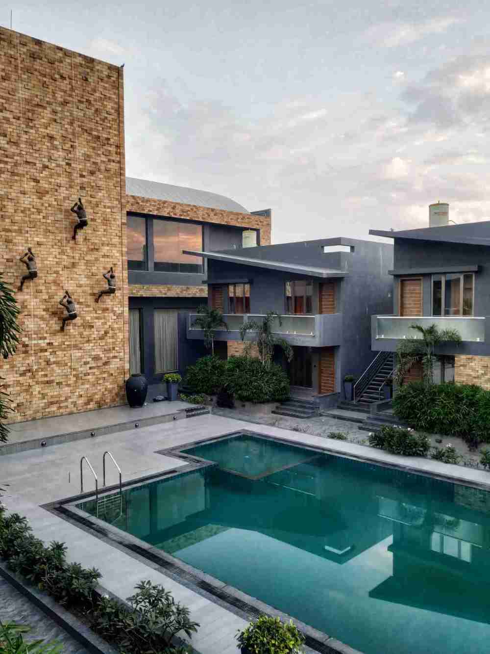 บริษัทรับสร้างบ้าน